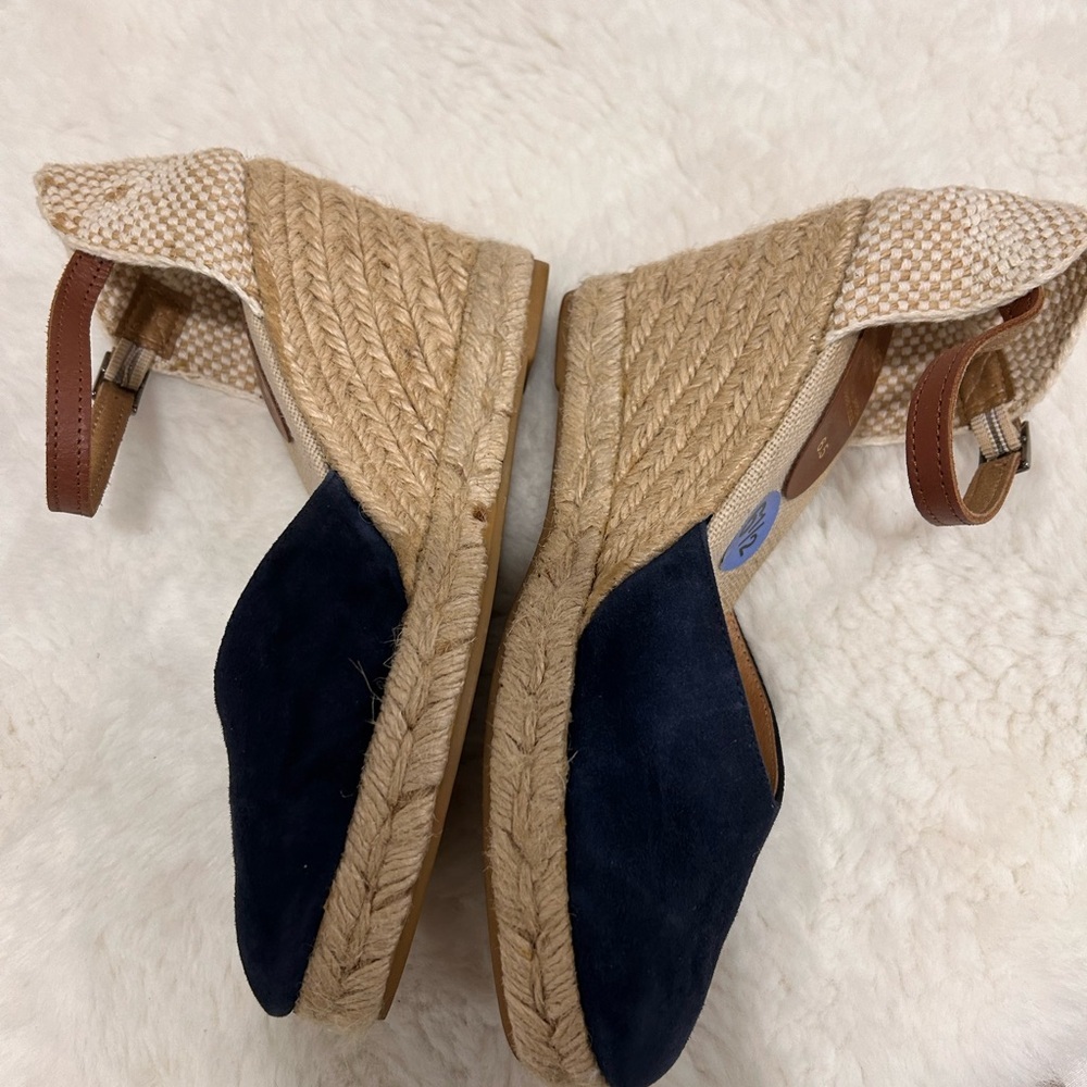 Stylish Navy and Tan Wedge Espadrilles - Picture 6 of 6